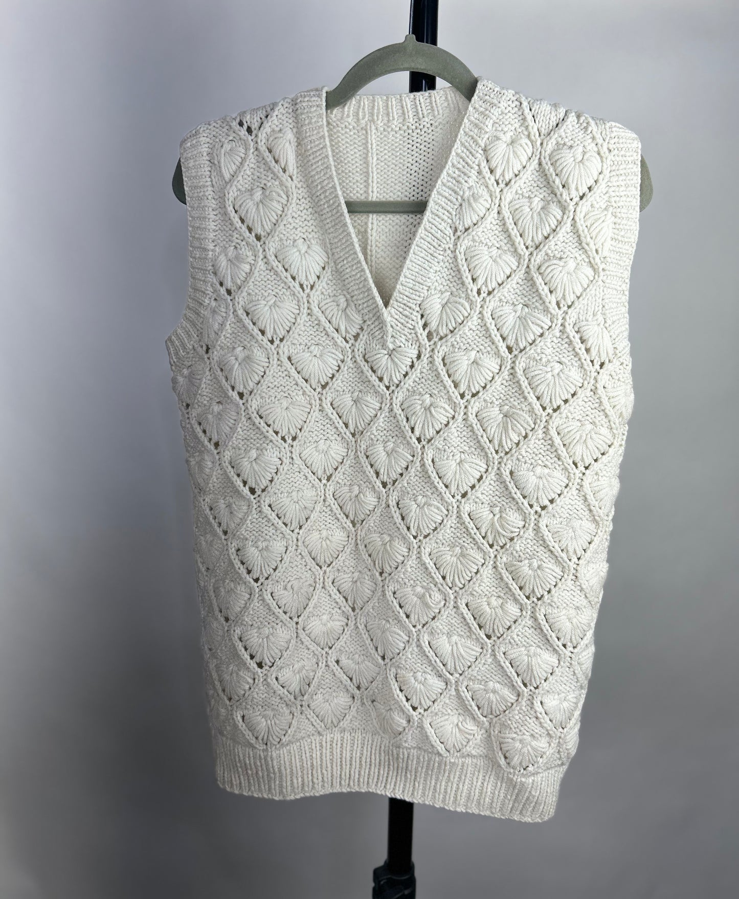 Vintage Style Knit Vest