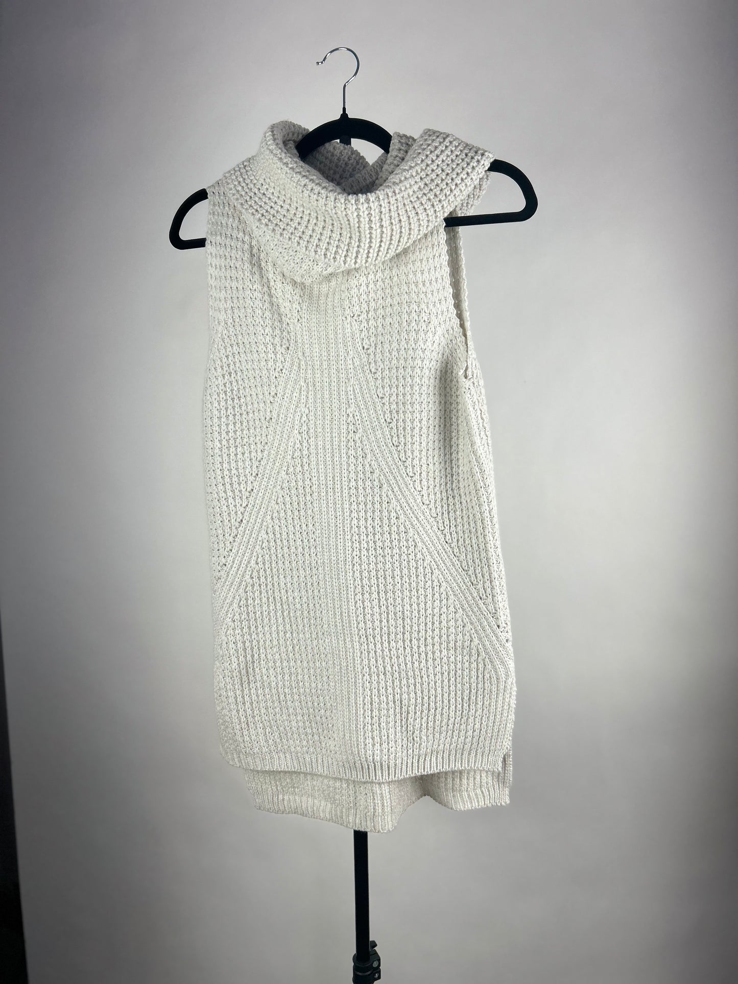 Devoted - Long Knit Vest