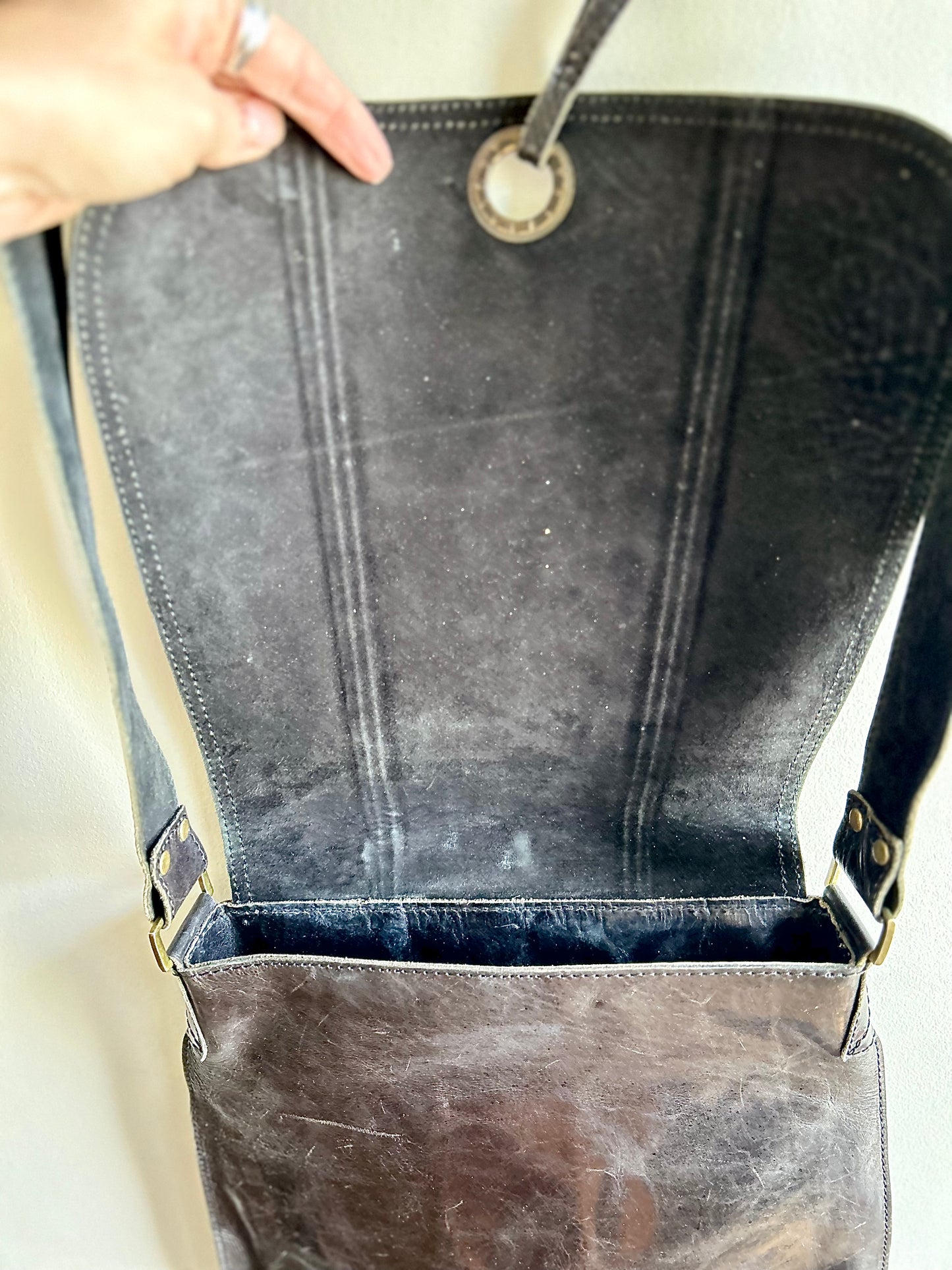 Genuine Leather - Messenger Bag