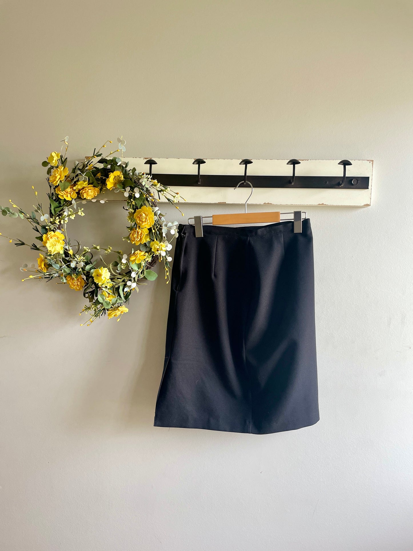 Classique Collections - Vintage Pencil Skirt